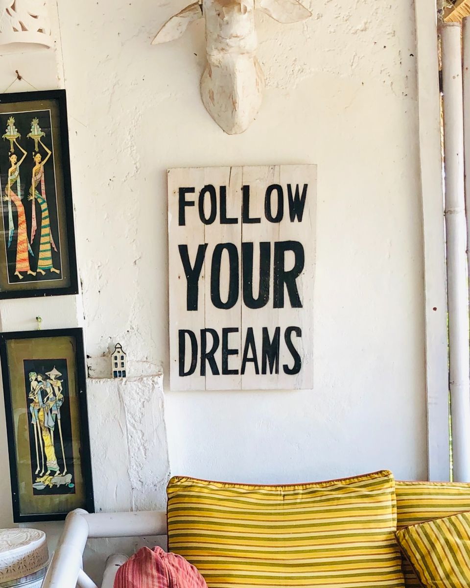 Capitolo 1 - Il Warung di MamaLuna - dove tutto è iniziato