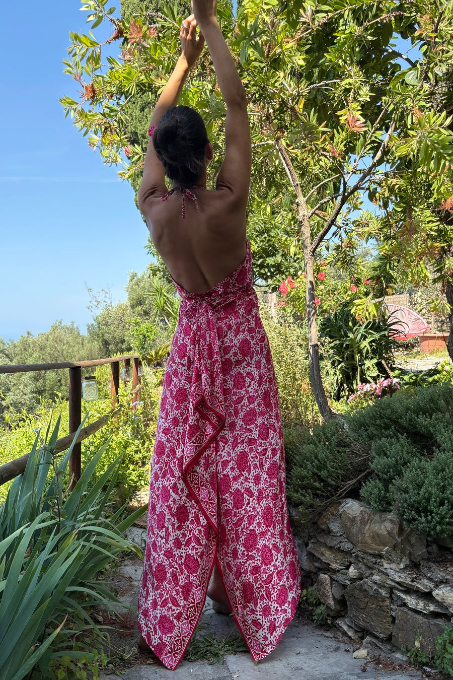 vestito lungo estivo leggero seta batik rosa rosso fuxia a fiori stile bohochic lapeapois