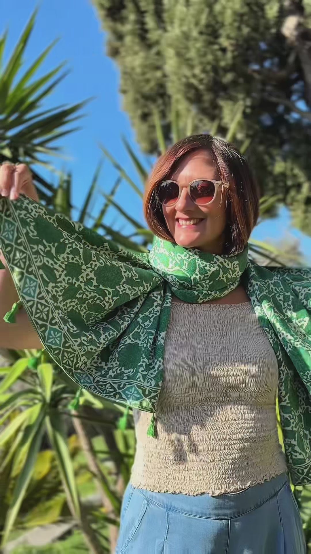 sciarpa in seta batik elegante stampa floreale verde video lapeapois