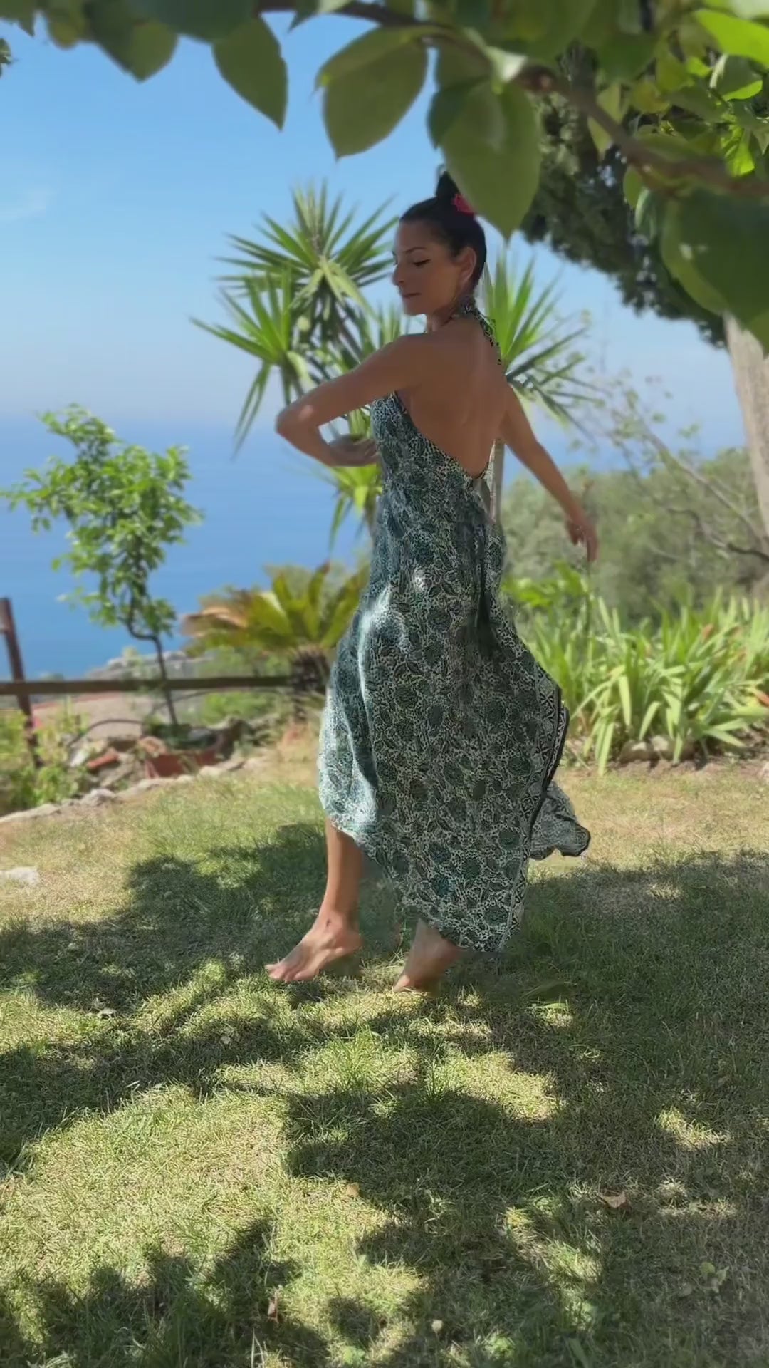 Abito lungo in Seta Batik dipinta a mano- stampa floreale - Blu e Turchese