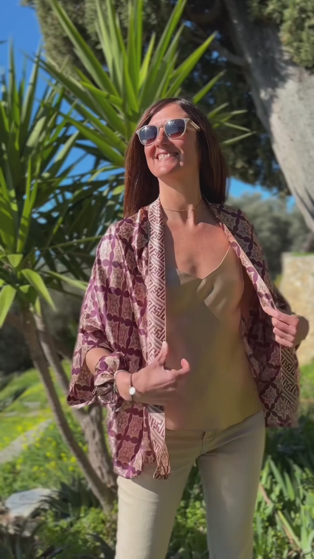 Coprispalle elegante in Seta Batik dipinta a mano - Stampa Chic - Malva
